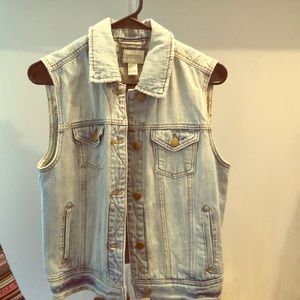 Forever 21 Denim vest